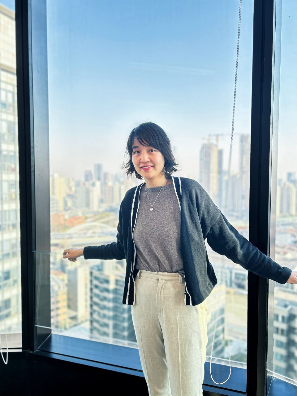 Anna Ma in ihrem Büro Anna Ma in ihrem Büro